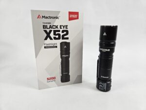 LATARKA RĘCZNA BLACK EYE X52 5200LM MACTRONIC