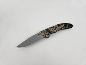 NÓŻ BUCK BANTAM CAMO (10317)